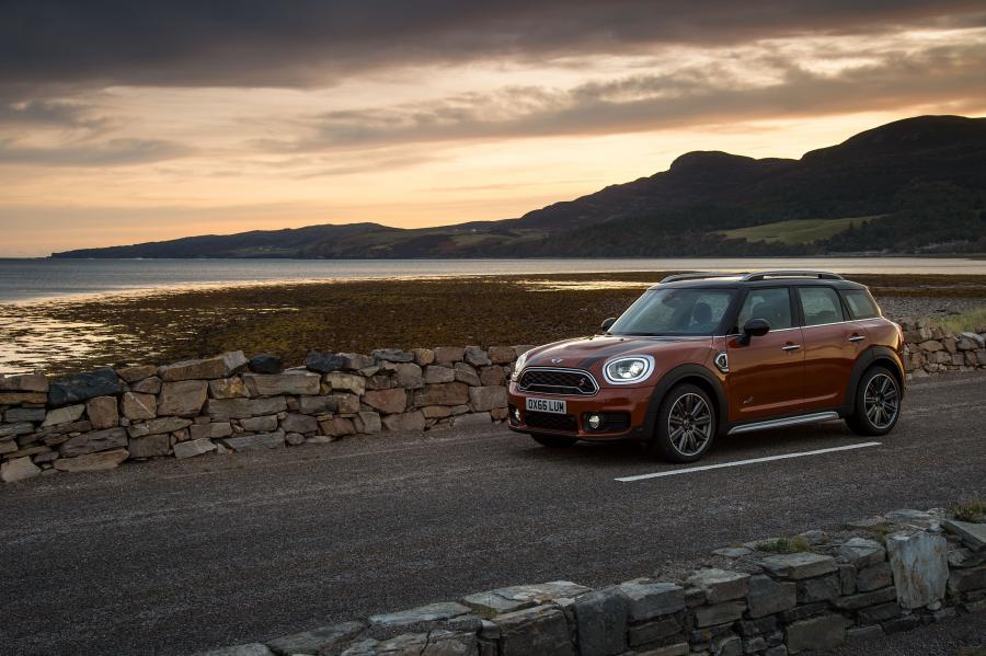  Mini Cooper S Countryman ALL4 2017 года  (WW) (фото 15 из 138)